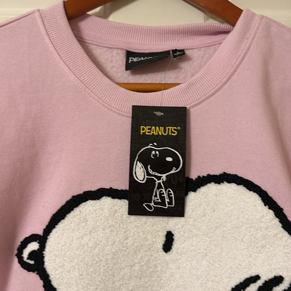 NWT Peanuts Pink Sweatshirt with Snoopy and Blue Bow - Picture 9 of 10